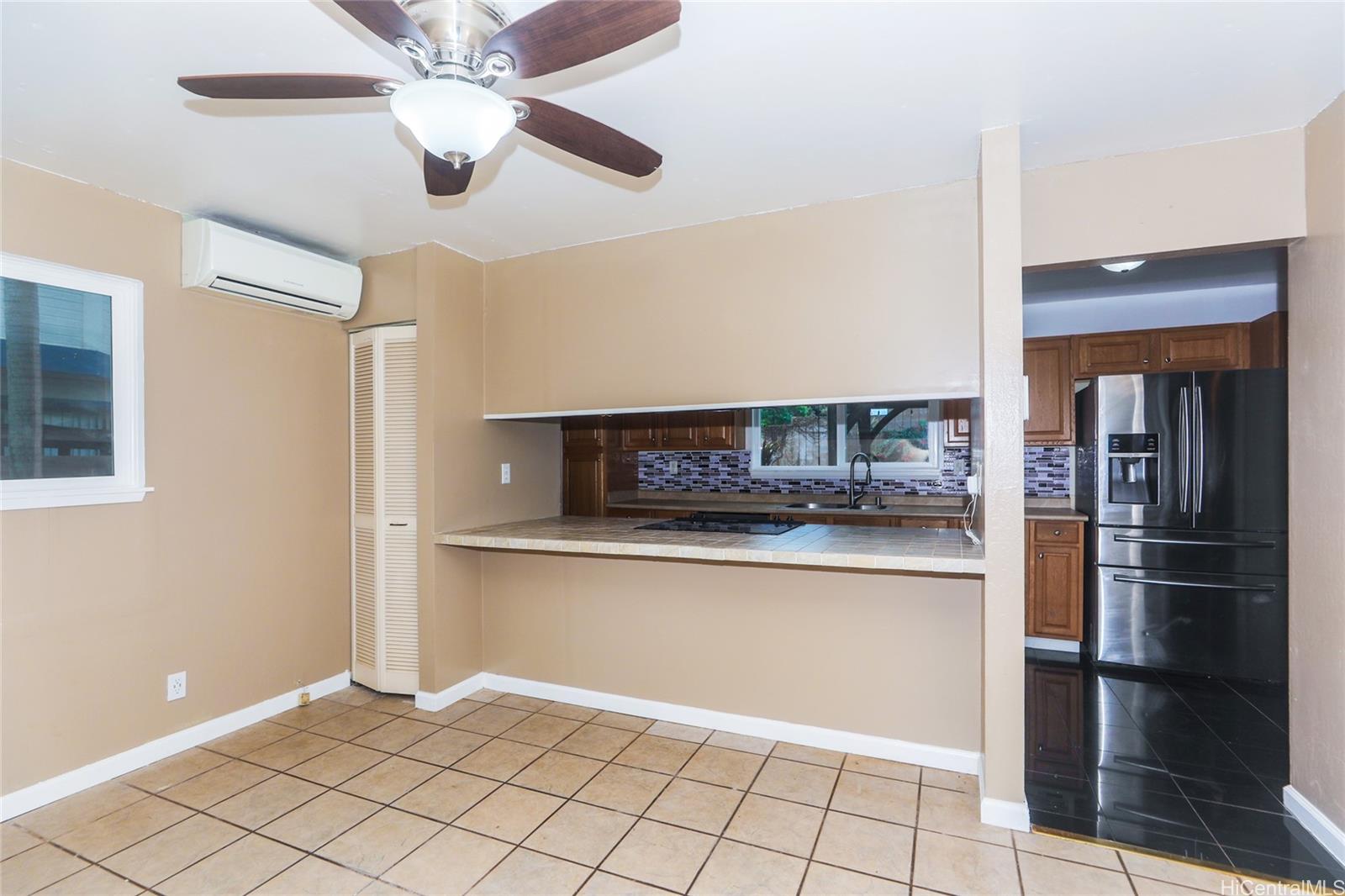 94-15  Kaweo Place Mililani Area, Central home - photo 6 of 25