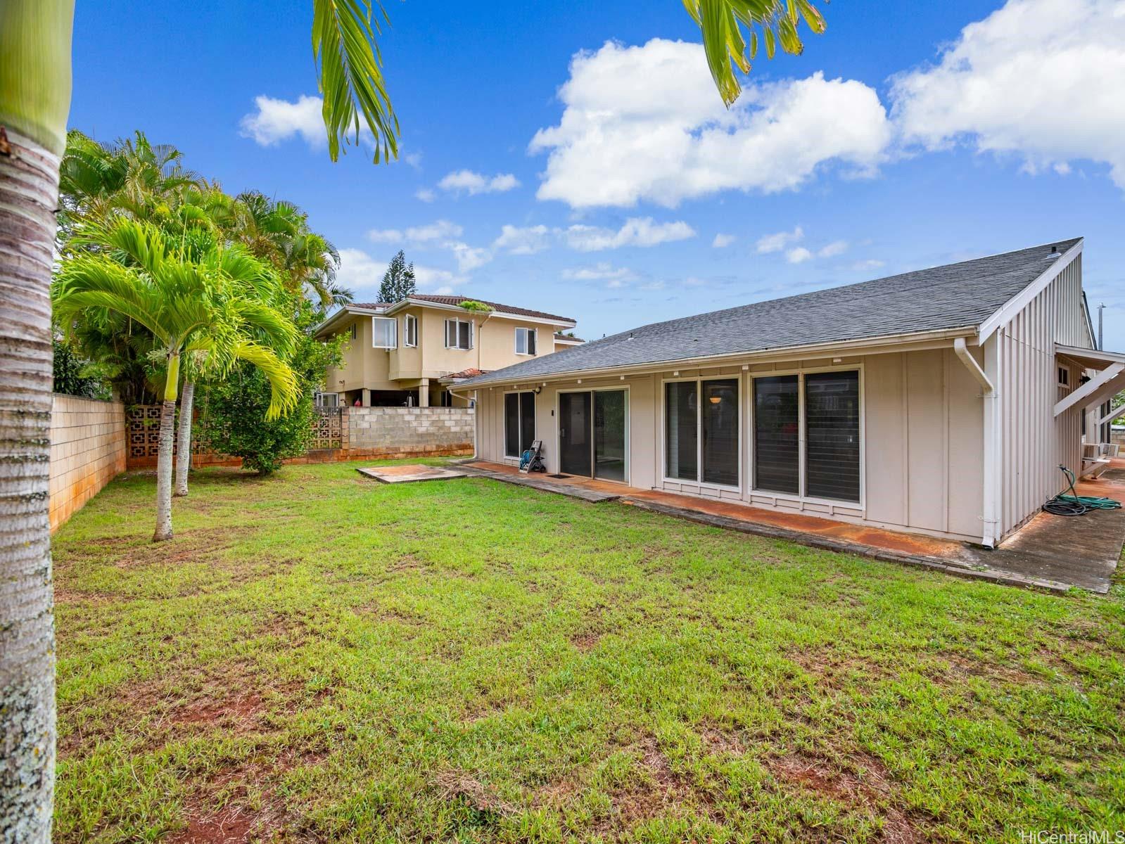 94-151  Kiaha Loop Mililani Area, Central home - photo 6 of 25