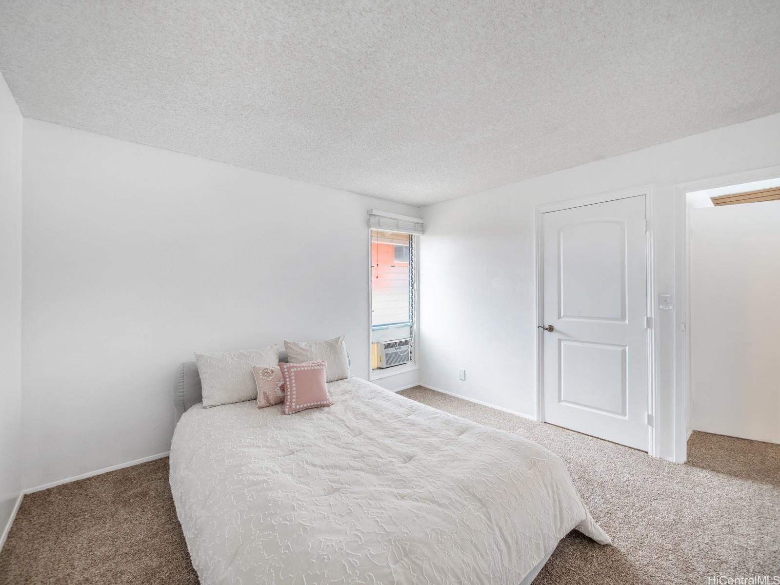 94-151  Kiaha Loop Mililani Area, Central home - photo 7 of 25