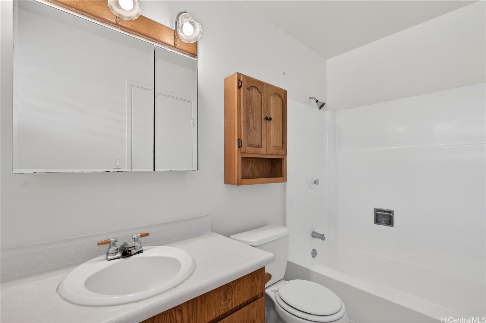 MTA townhouse # 348, Mililani, Hawaii - photo 18 of 25