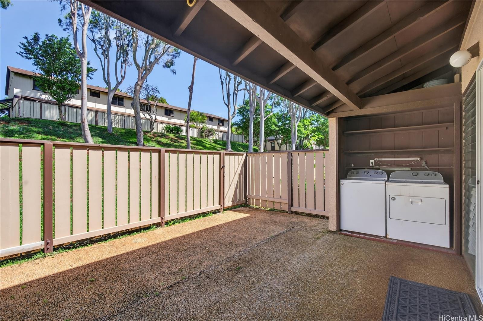 MTA townhouse # 348, Mililani, Hawaii - photo 24 of 25