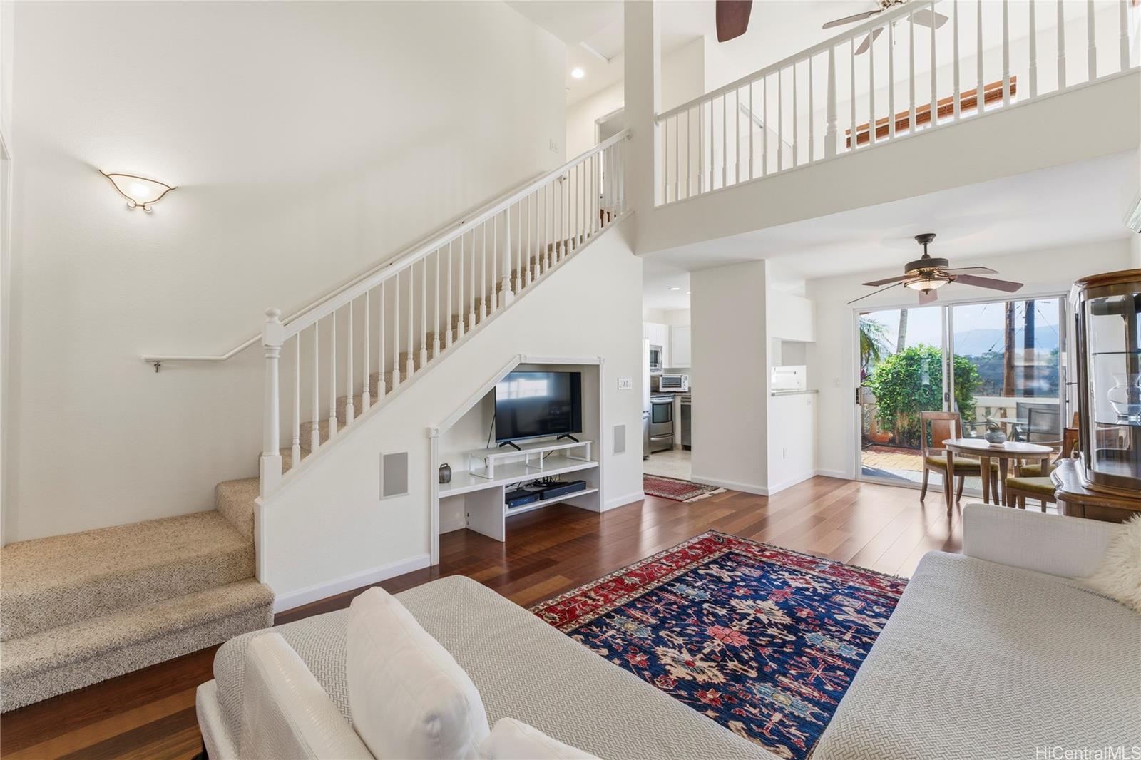 94-199  Iokoo Place Waikele, Waipahu home - photo 3 of 25