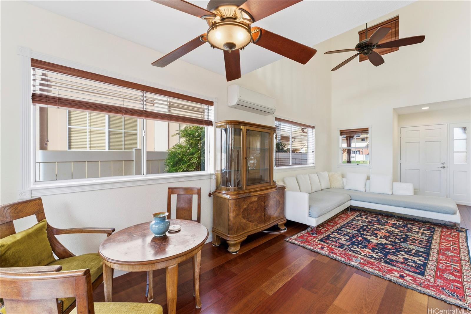 94-199  Iokoo Place Waikele, Waipahu home - photo 5 of 25