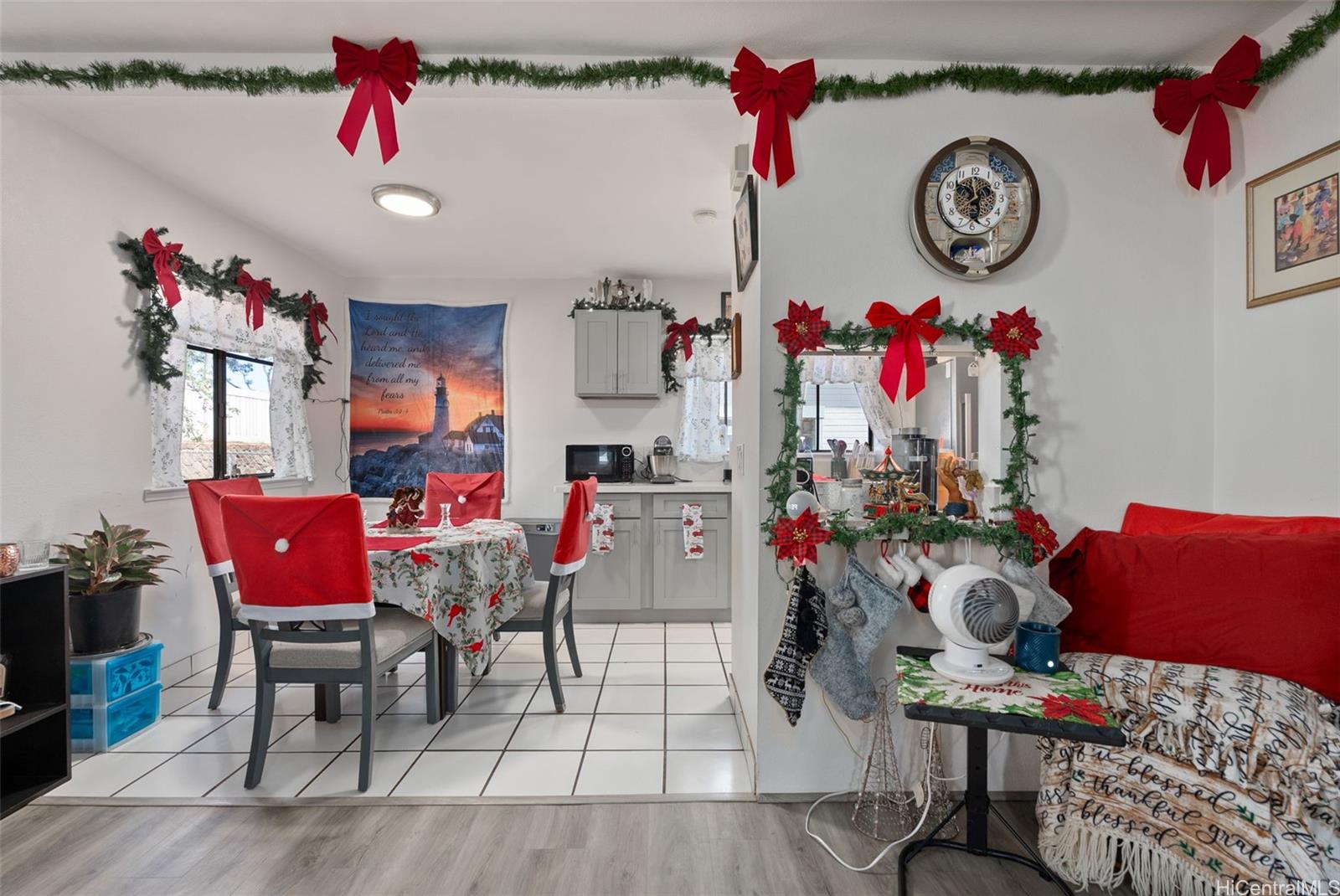 94-204  Kaiholena Place Royal Kunia, Waipahu home - photo 18 of 23