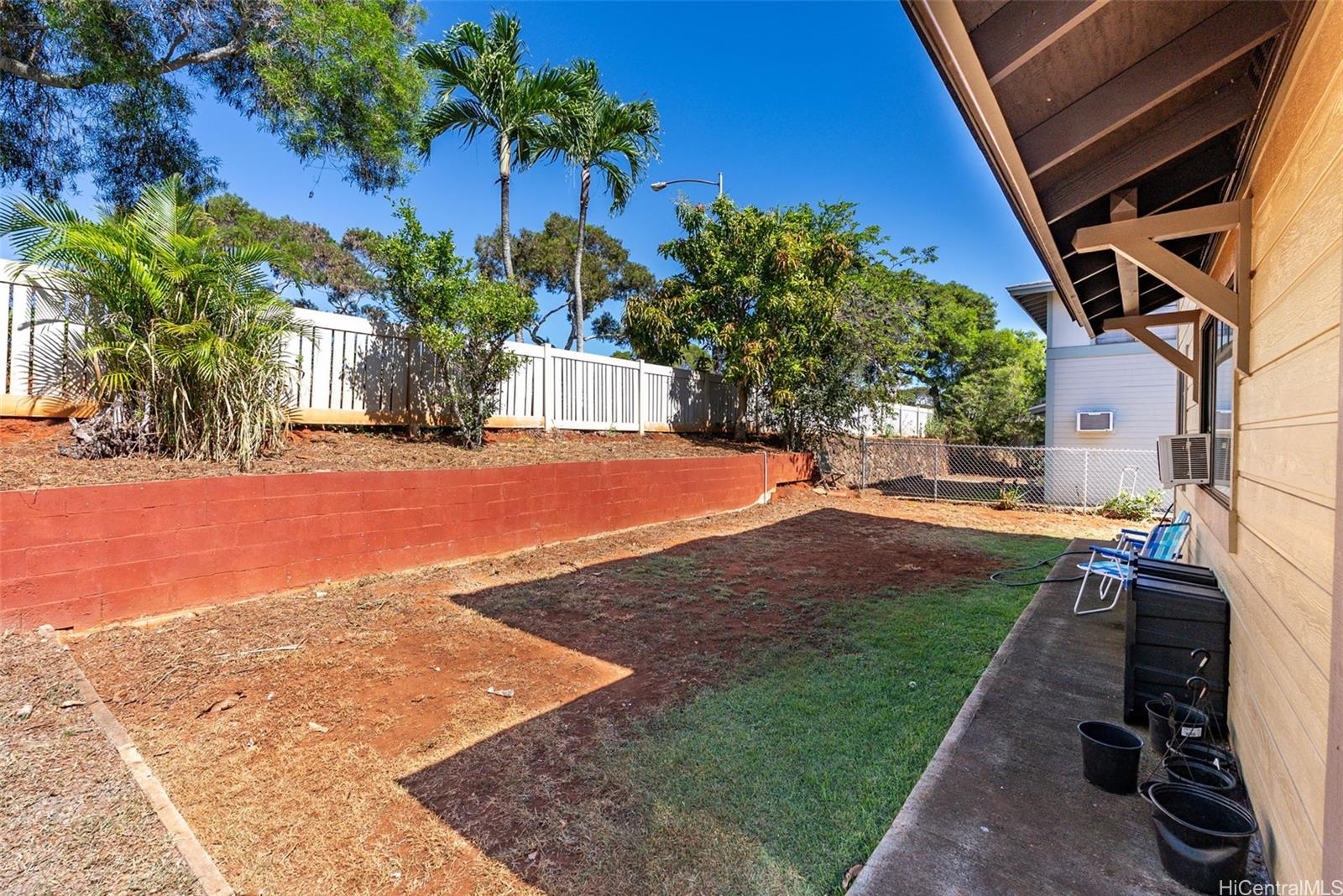 94-204  Kaiholena Place Royal Kunia, Waipahu home - photo 6 of 23