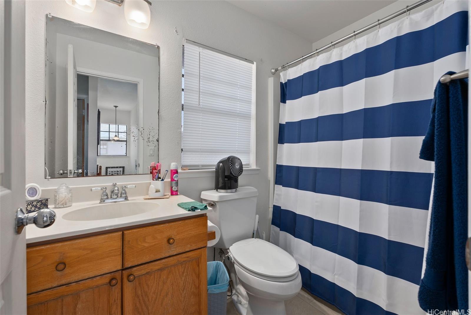 94-204  Kaiholena Place Royal Kunia, Waipahu home - photo 10 of 23