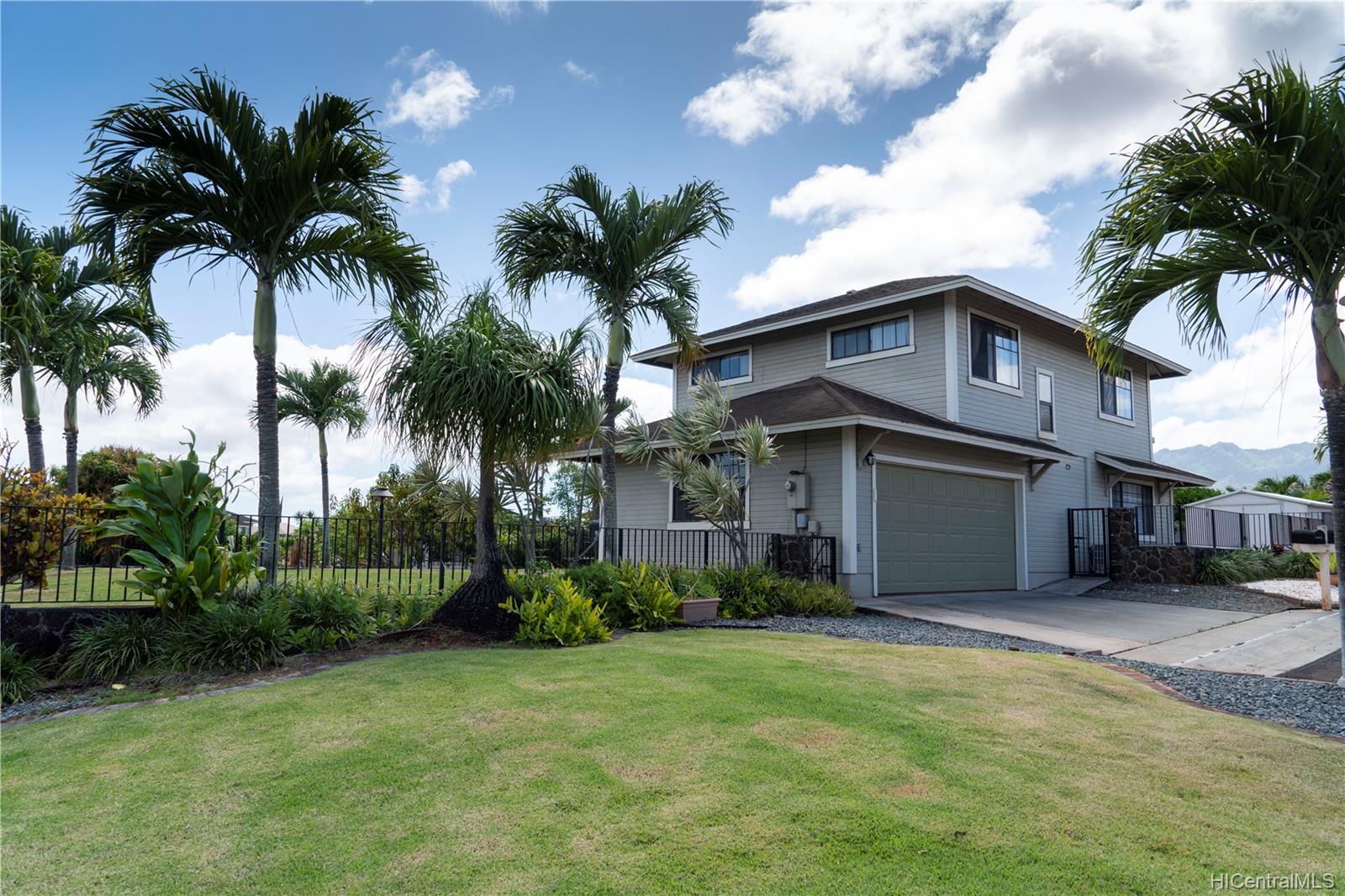 94204 Meakiai Place , Waipahu, Hi 96797 Royal Kunia