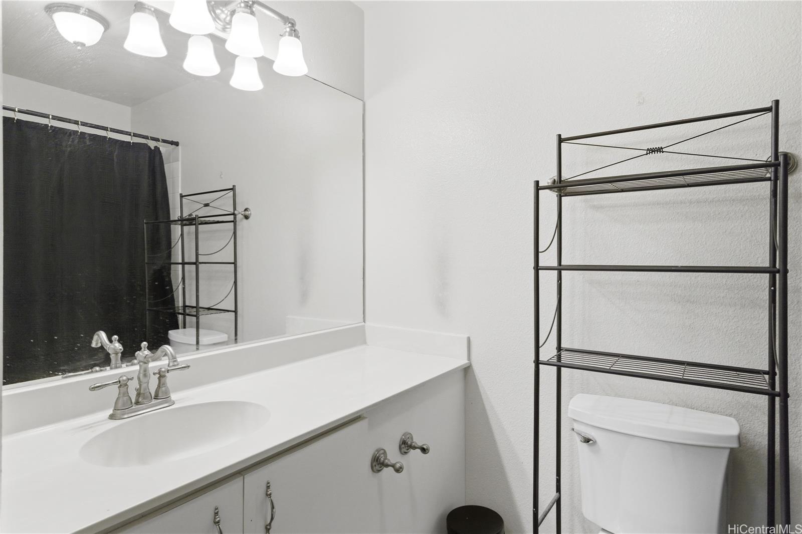 Parkview condo # G202, Waipahu, Hawaii - photo 18 of 19