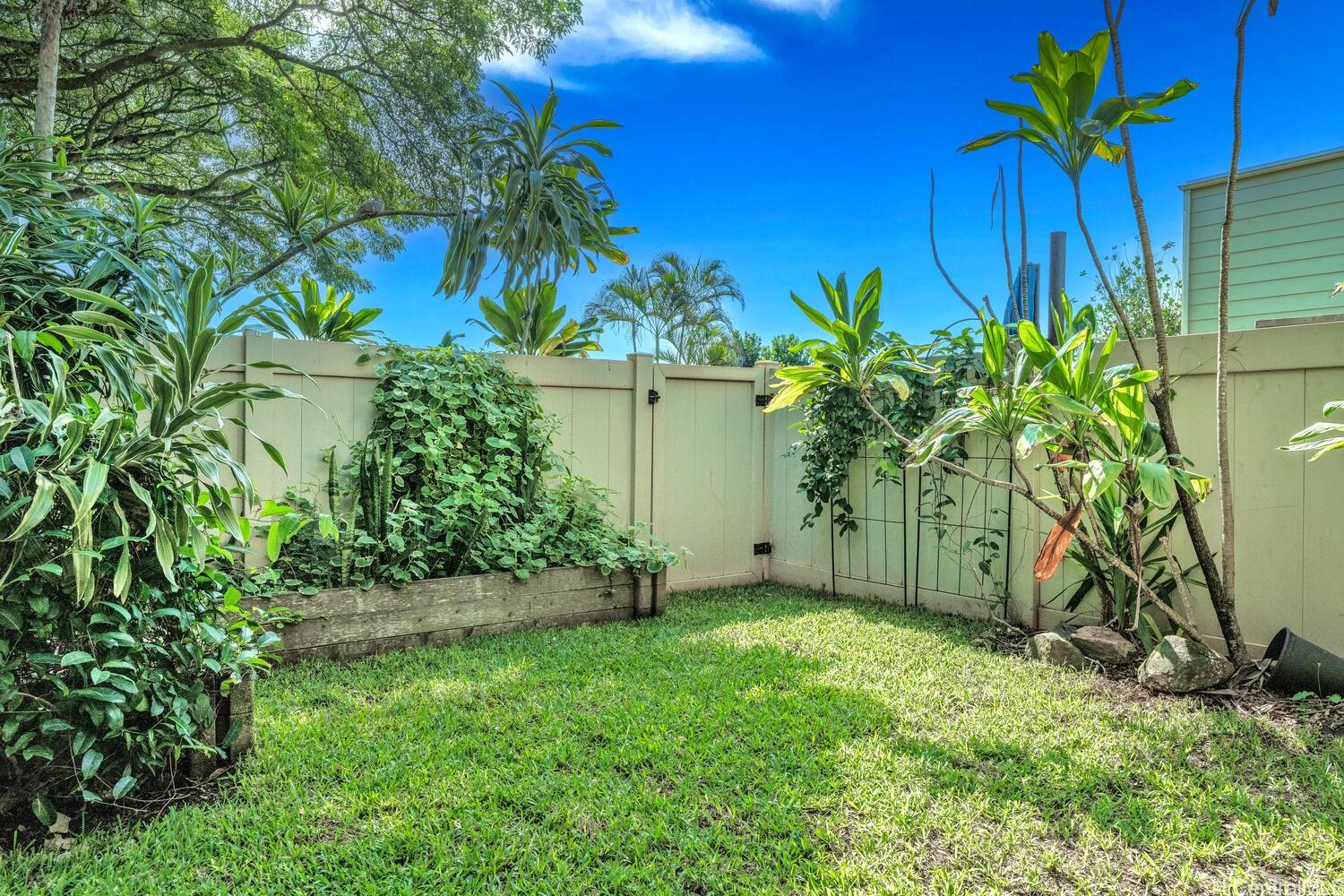 Noholoa Hale condo # 43, Mililani, Hawaii - photo 4 of 25