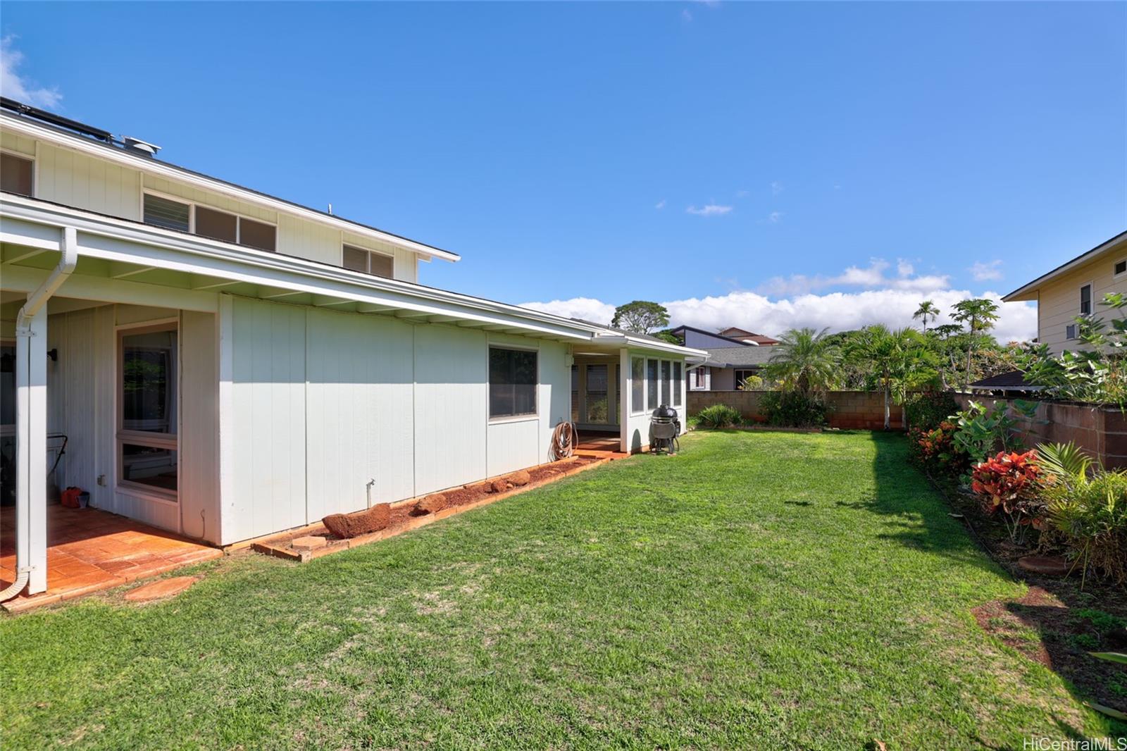 94-216  Hokulewa Loop Mililani Area, Central home - photo 23 of 25