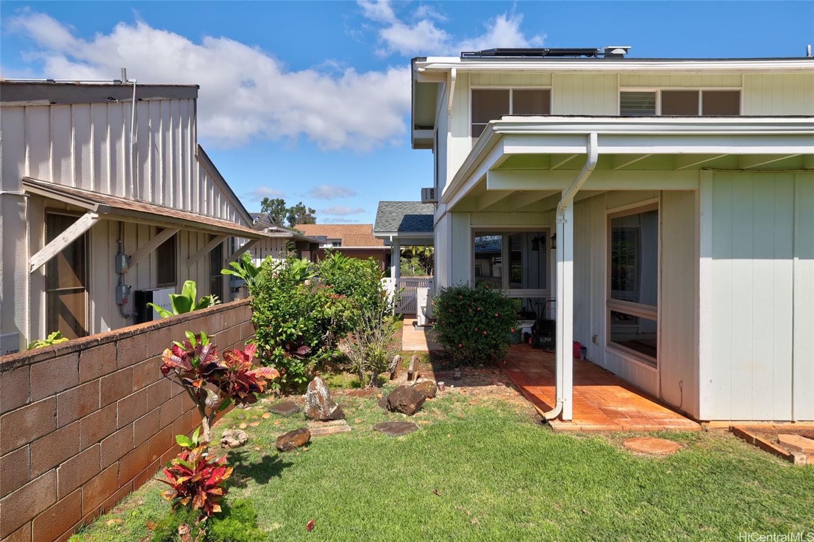 94-216  Hokulewa Loop Mililani Area, Central home - photo 24 of 25