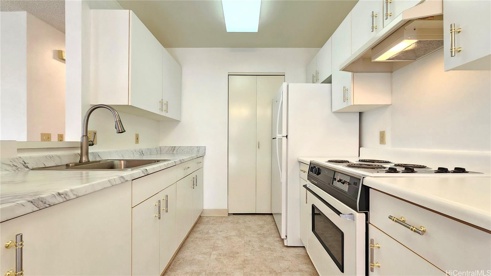 Hookumu At Waikele condo # G201, Waipahu, Hawaii - photo 14 of 25