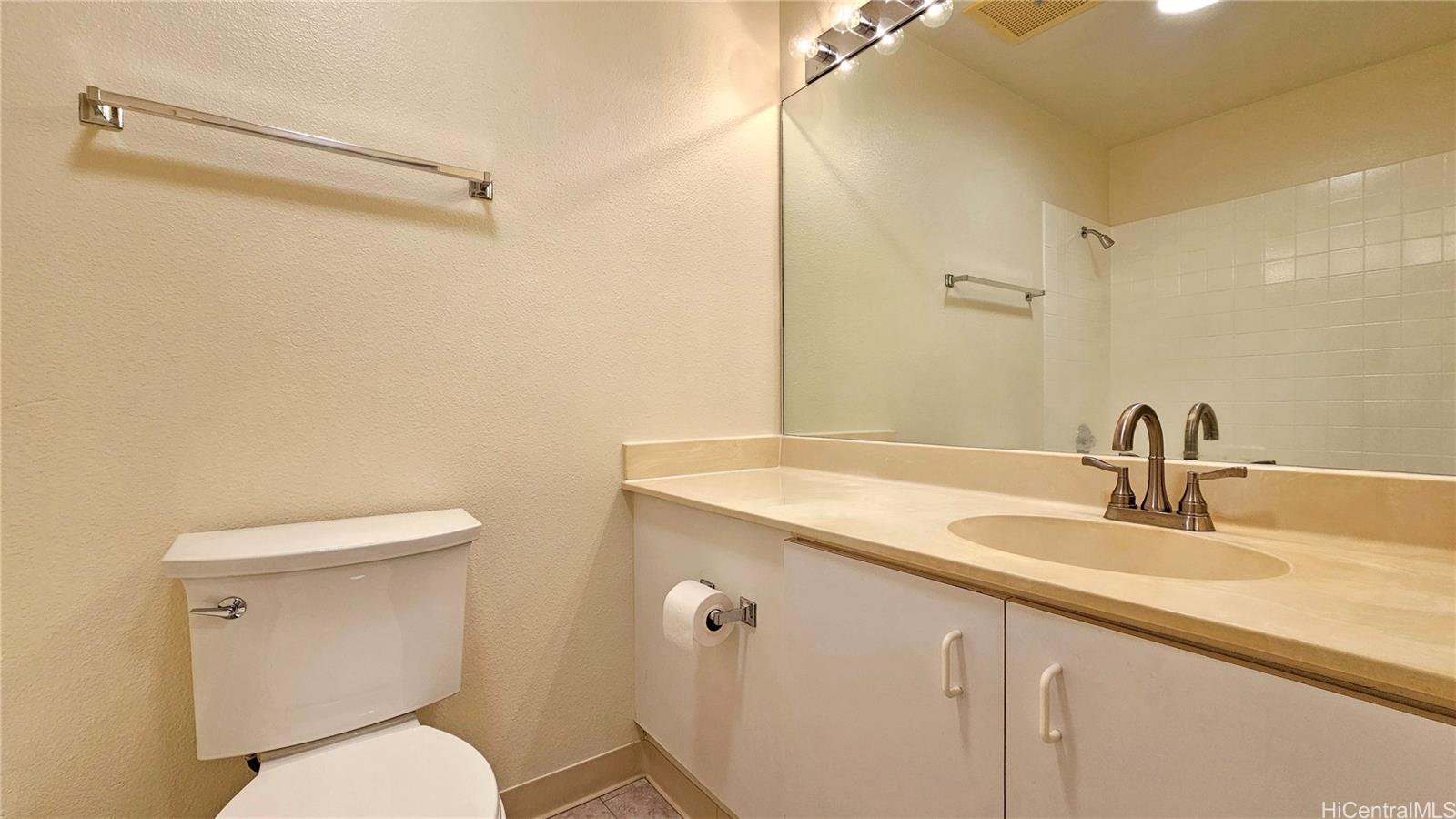 Hookumu At Waikele condo # G201, Waipahu, Hawaii - photo 19 of 25