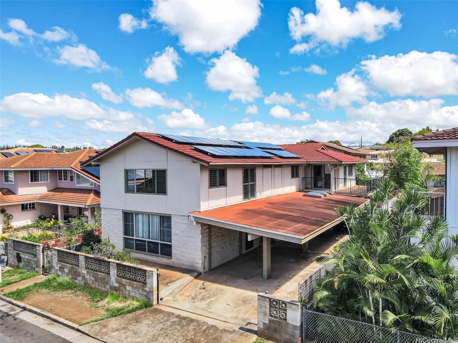 94219 Kahuanani Street , Waipahu, Hi 96797 Waipahu Triangle