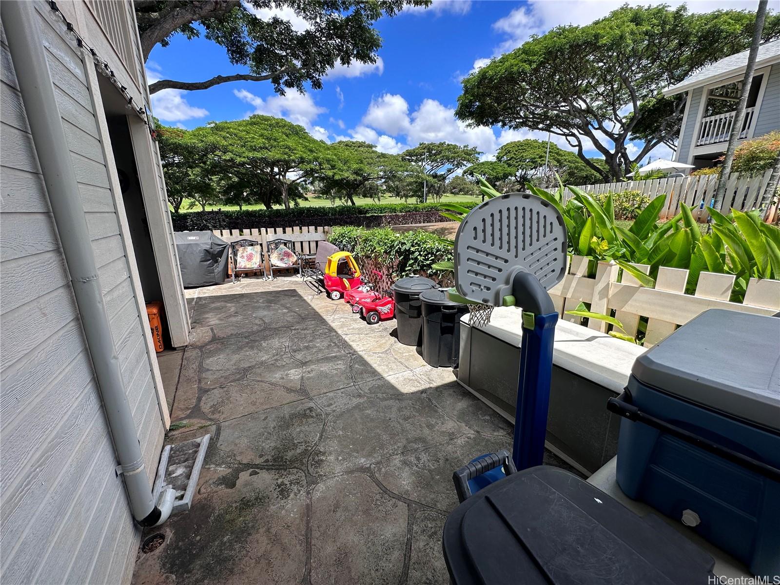 94-219 Paioa Pl Waipahu - Rental - photo 11 of 13