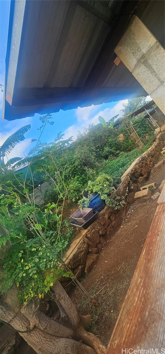 94-220  Waipahu Street Robinson Heights, Waipahu home - photo 22 of 23