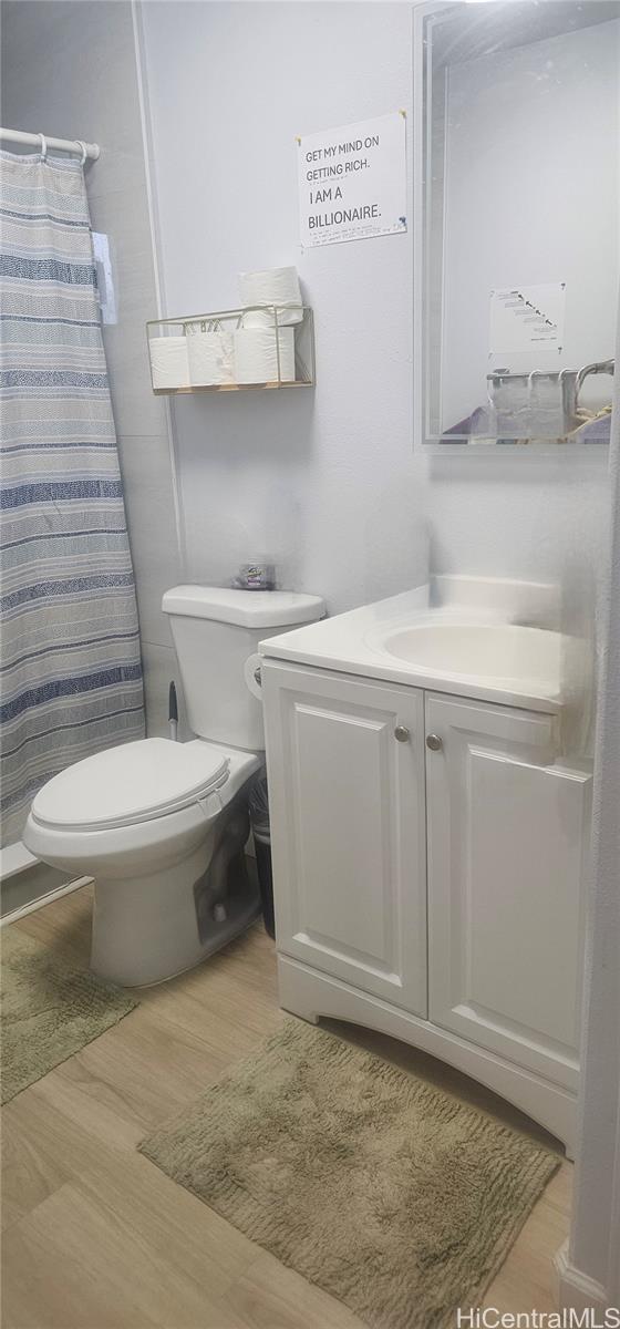 94-220  Waipahu St Robinson Heights, Waipahu home - photo 6 of 20