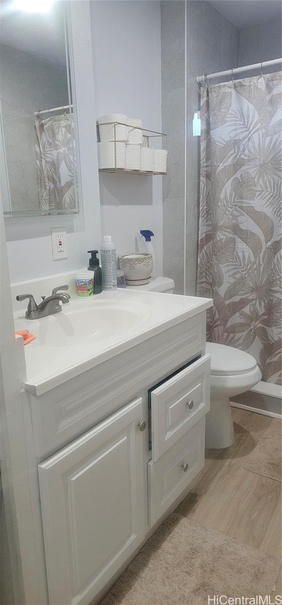 94-220  Waipahu St Robinson Heights, Waipahu home - photo 7 of 20