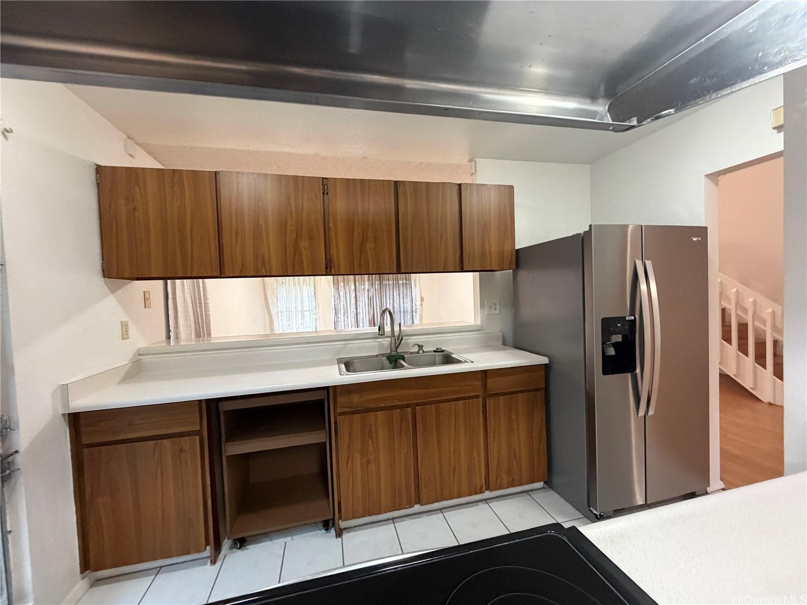 94-226 Kumumao Place Mililani - Rental - photo 3 of 10