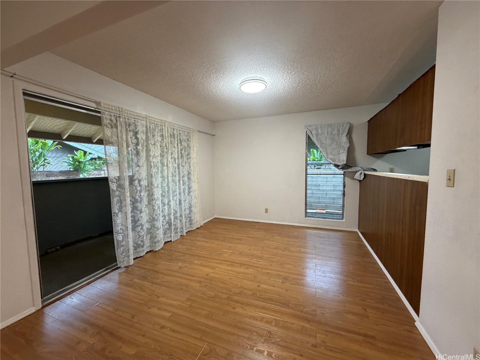94-226 Kumumao Place Mililani - Rental - photo 6 of 10