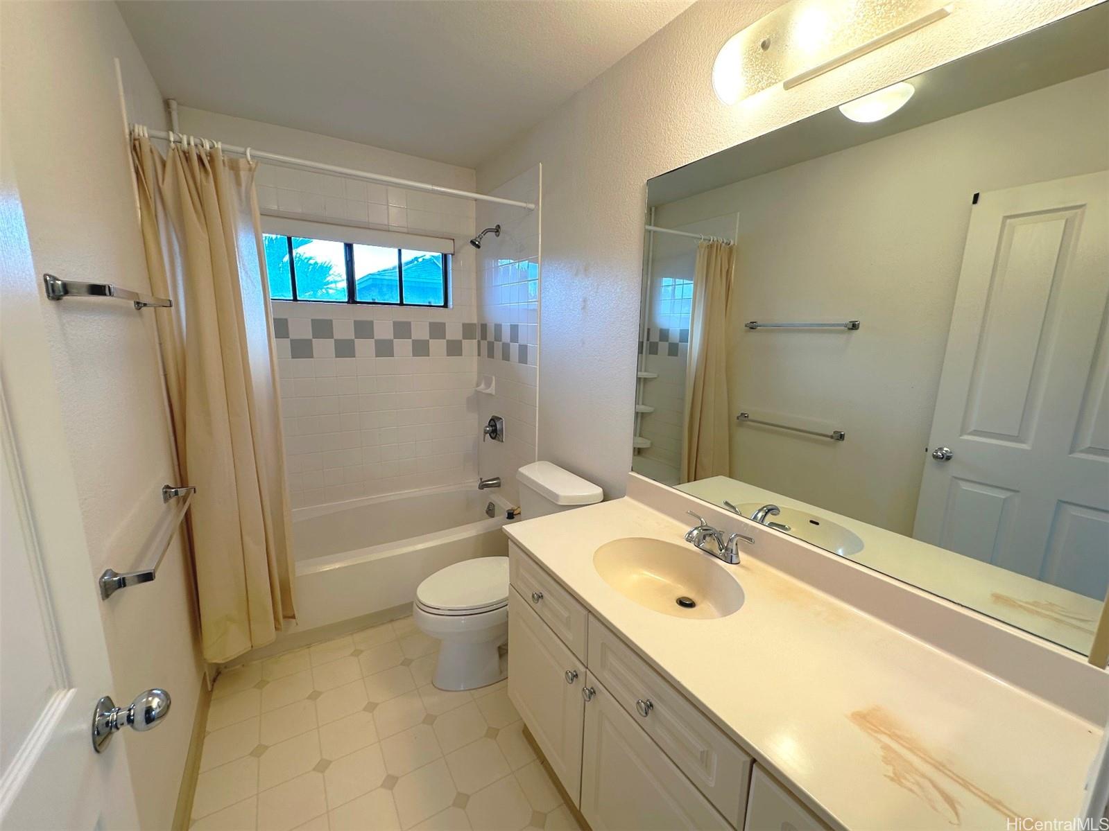 94-229 Keaukaha Place Waipahu - Rental - photo 9 of 22