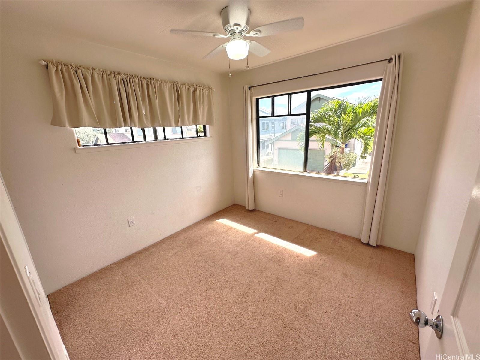 94-229 Keaukaha Place Waipahu - Rental - photo 10 of 22