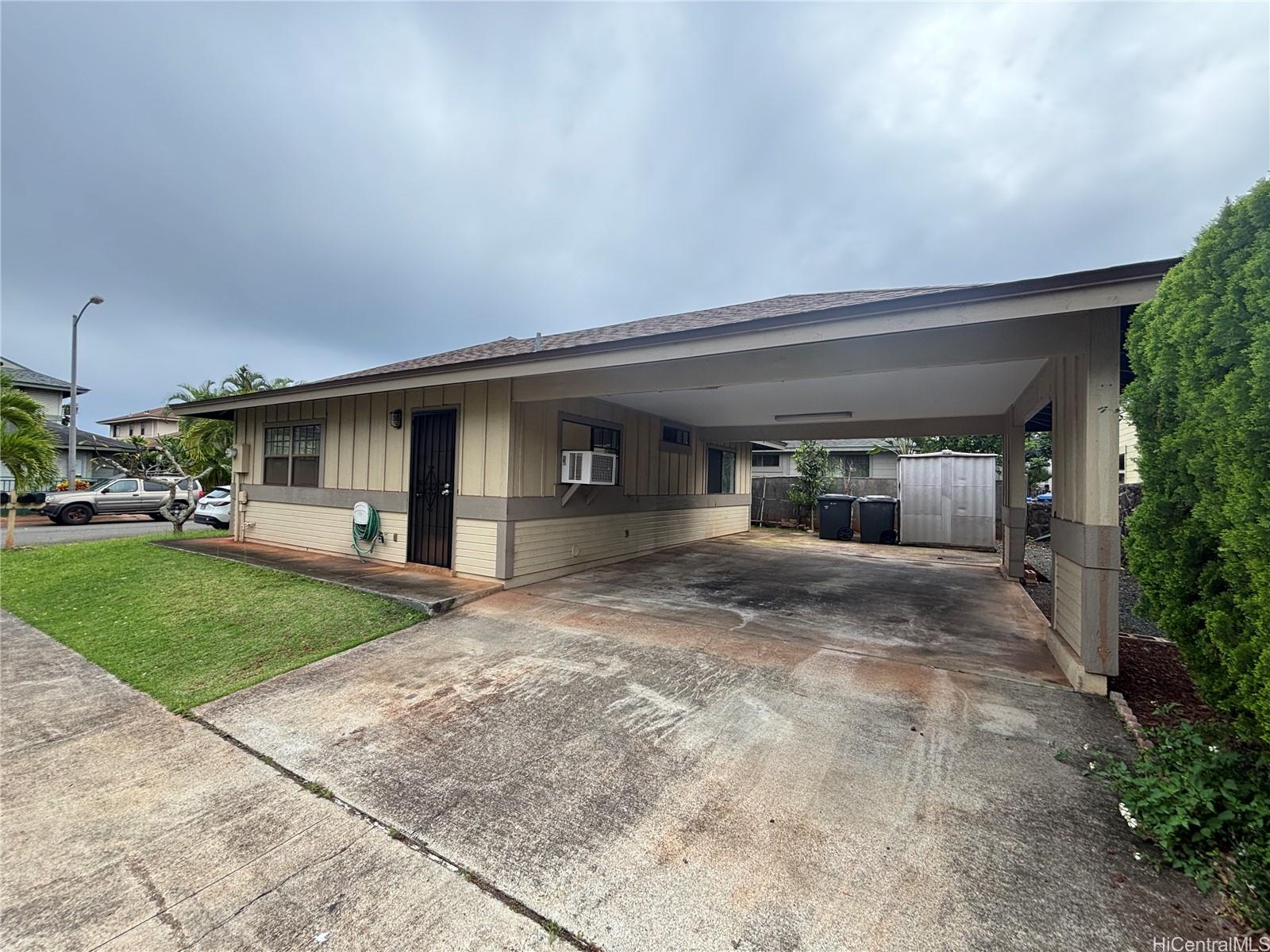94-230 Kaiholena Place Waipahu - Rental - photo 2 of 15