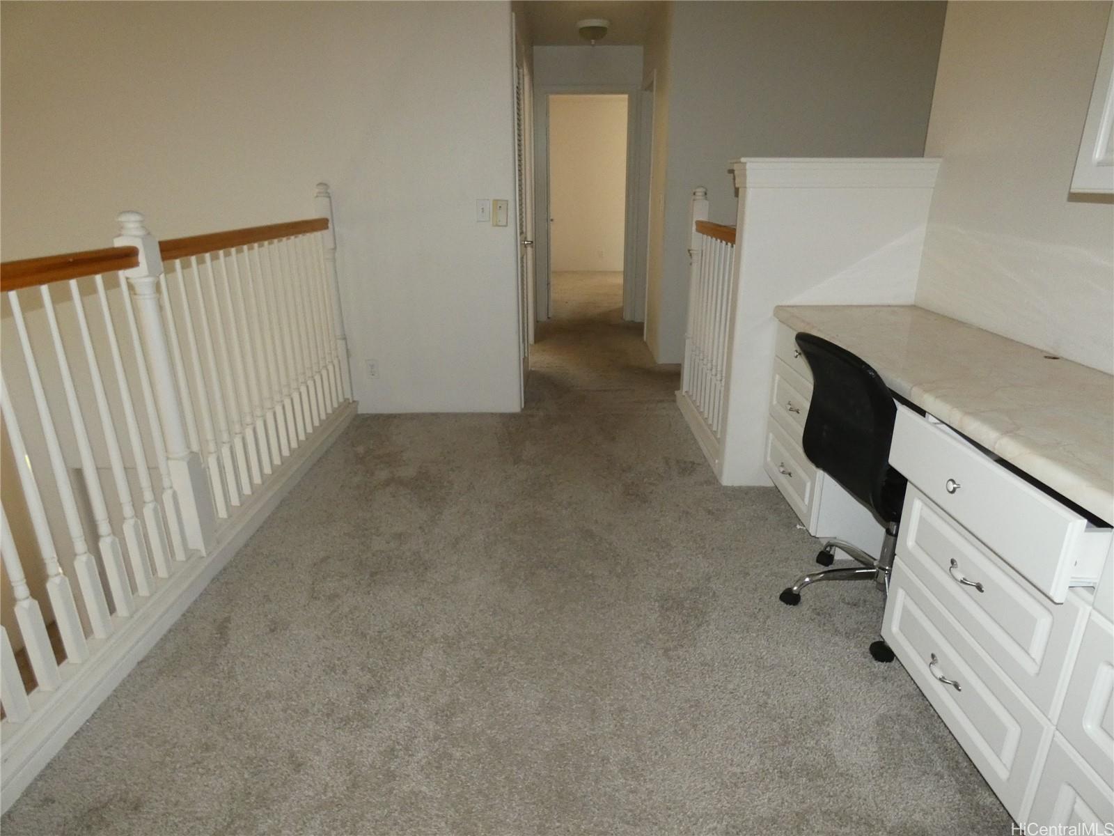 94-240  Anapau Pl Waikele, Waipahu home - photo 12 of 17