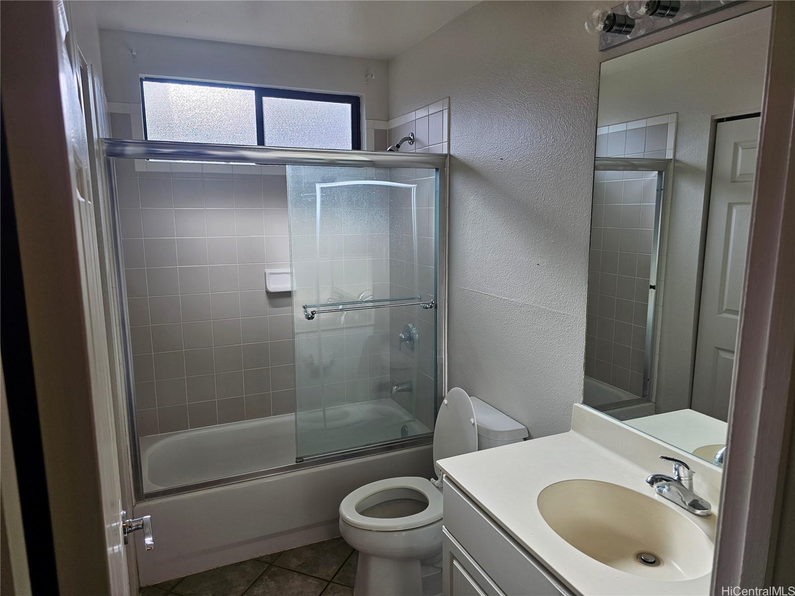 94-240  Anapau Place Waikele, Waipahu home - photo 14 of 22