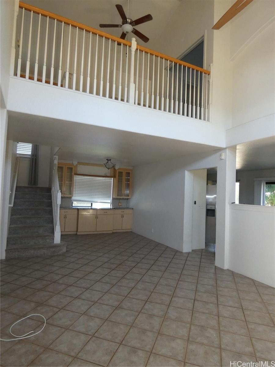 94-240  Anapau Pl Waikele, Waipahu home - photo 3 of 17