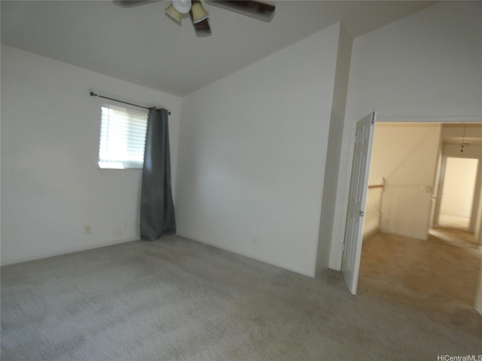 94-240  Anapau Pl Waikele, Waipahu home - photo 10 of 17