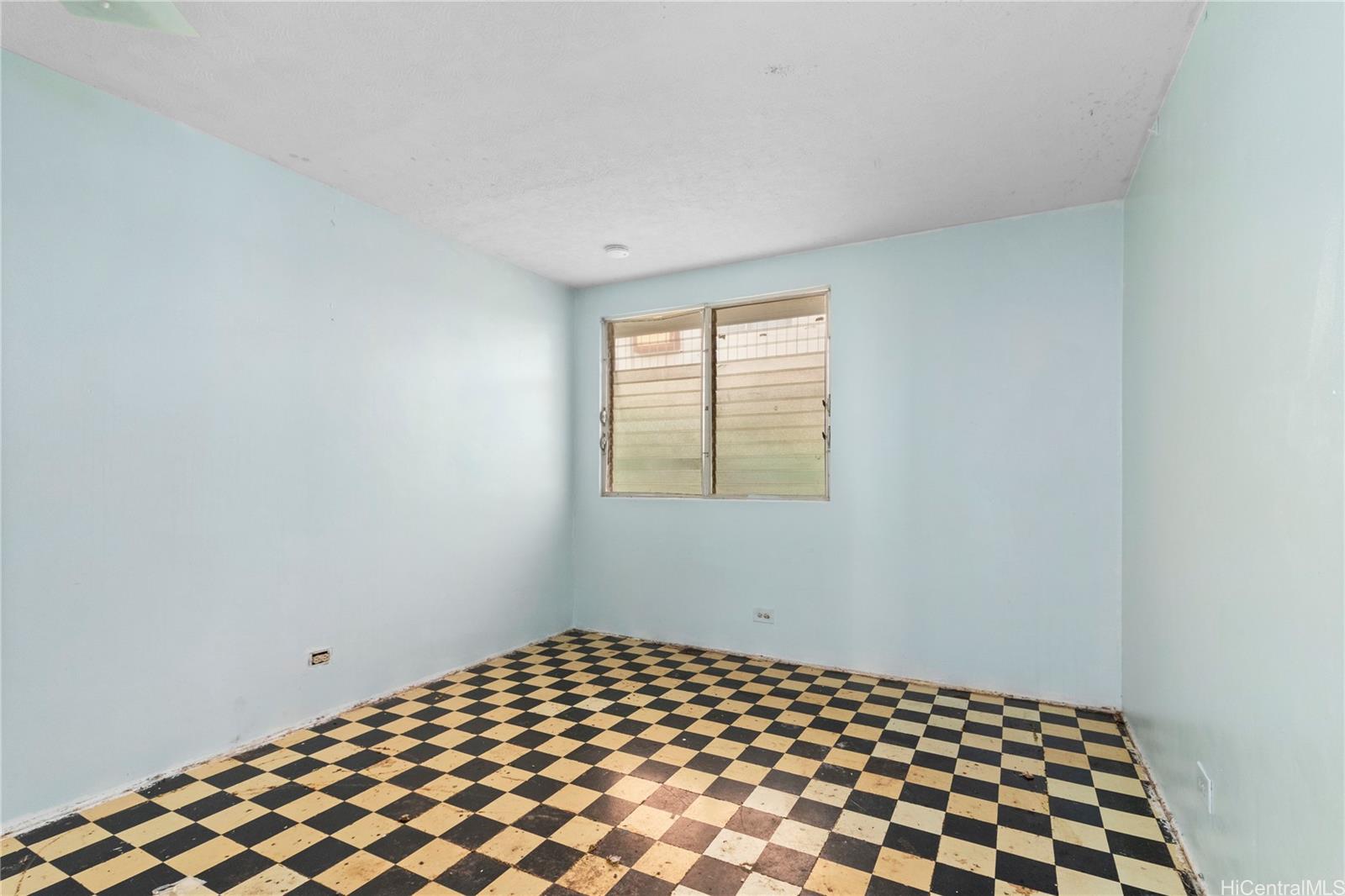 Su Casa condo # 1022, Waipahu, Hawaii - photo 5 of 11