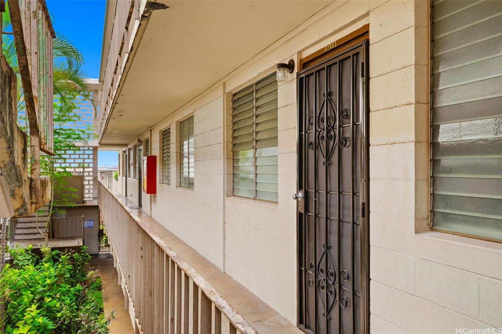 Su Casa condo # 2003, Waipahu, Hawaii - photo 13 of 20