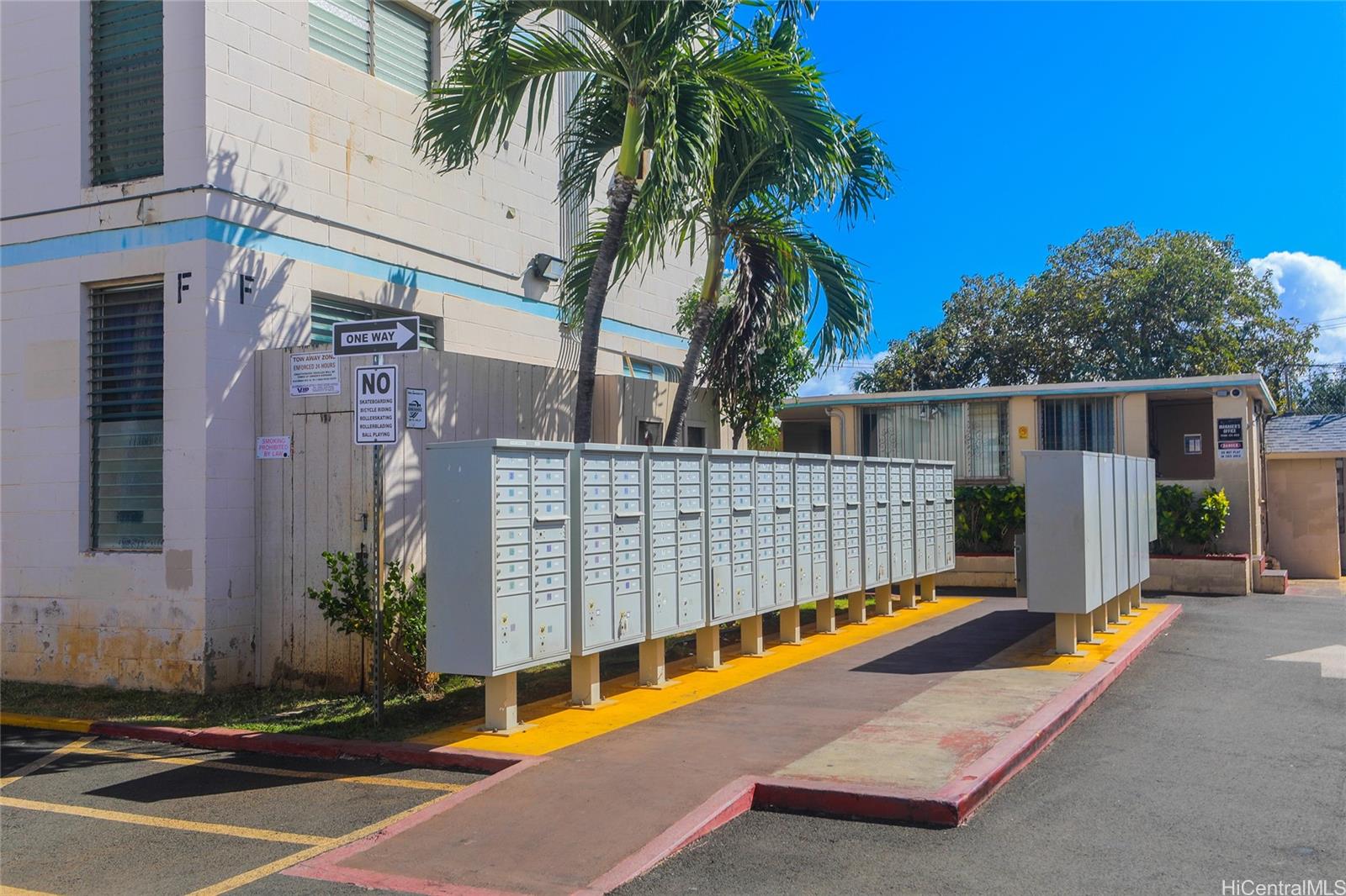 Su Casa condo # 2003, Waipahu, Hawaii - photo 18 of 20