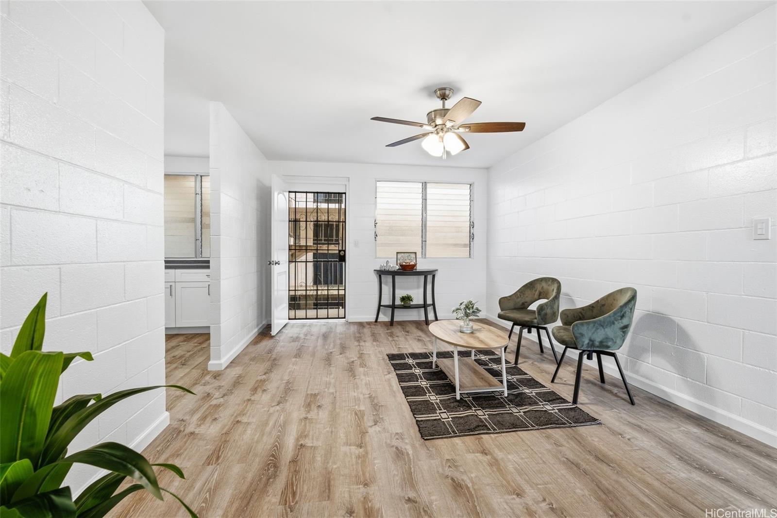 Su Casa condo # 2003, Waipahu, Hawaii - photo 4 of 20