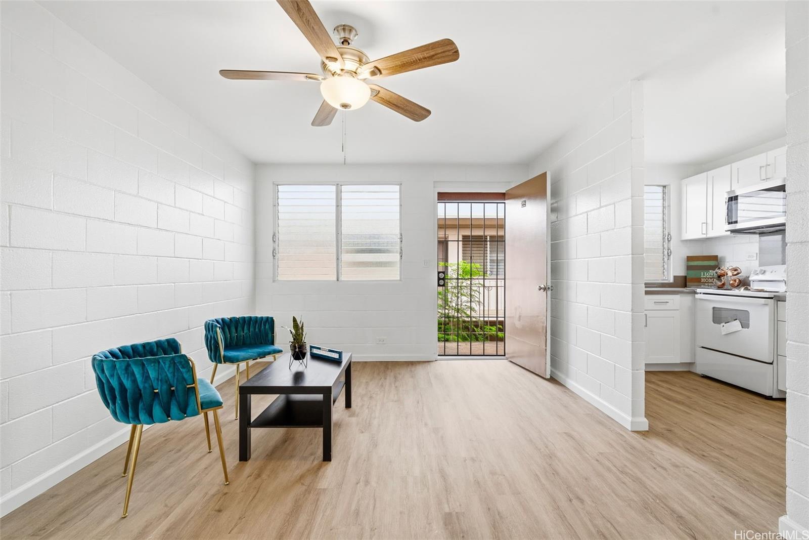 Su Casa condo # 3002, Waipahu, Hawaii - photo 2 of 20