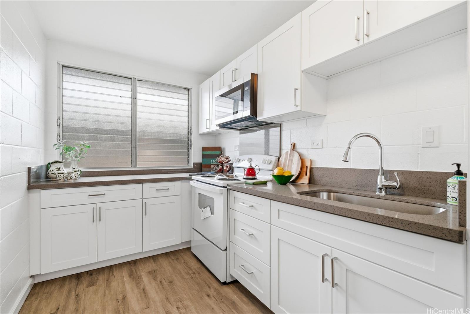 Su Casa condo # 3002, Waipahu, Hawaii - photo 3 of 20