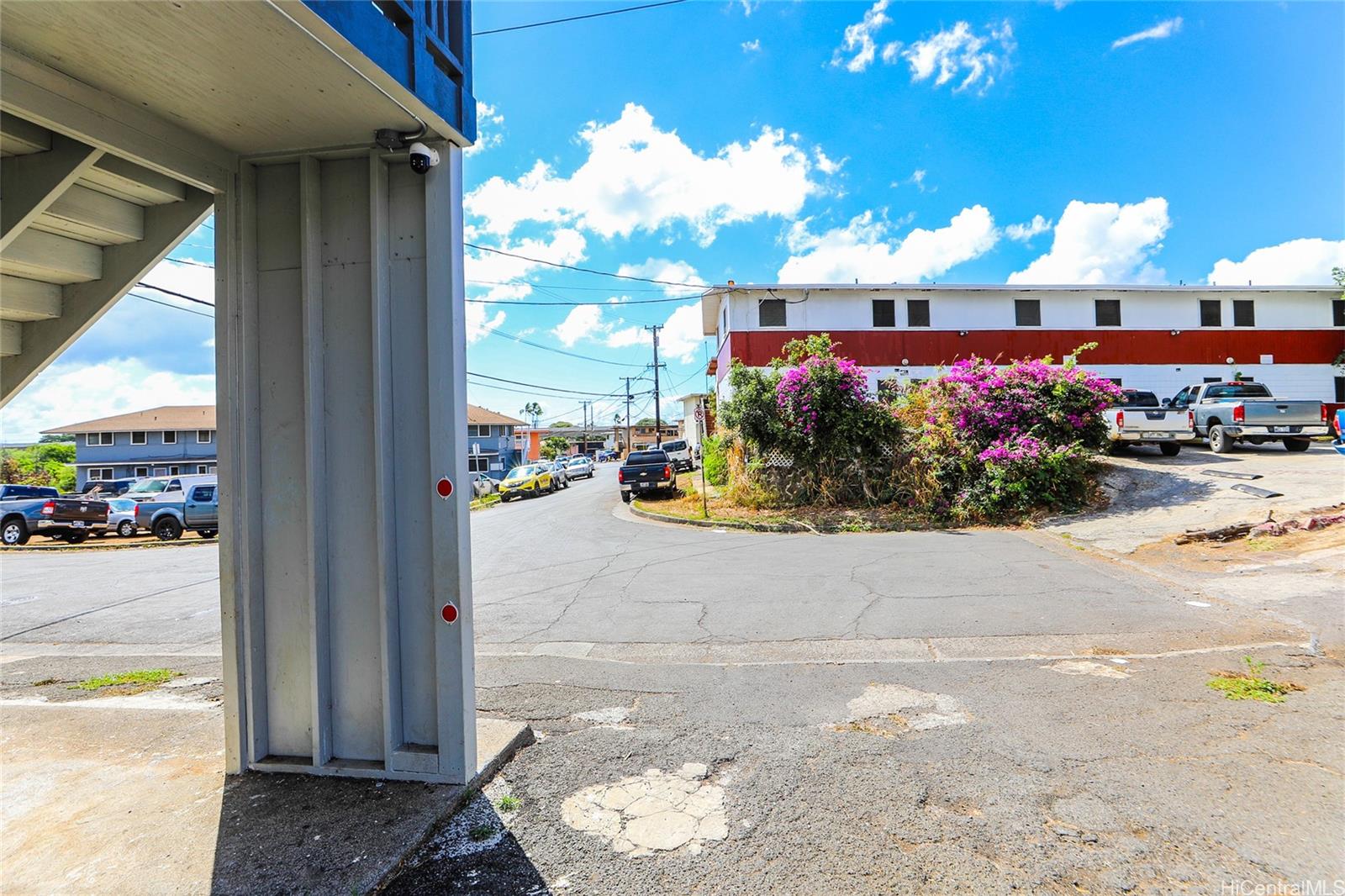 94-246 Aniani Place Waipahu - Multi-family - photo 6 of 11