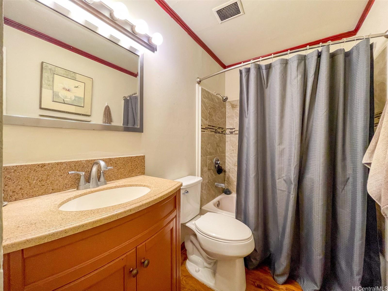 Leolua Regent condo # E103, Waipahu, Hawaii - photo 16 of 25