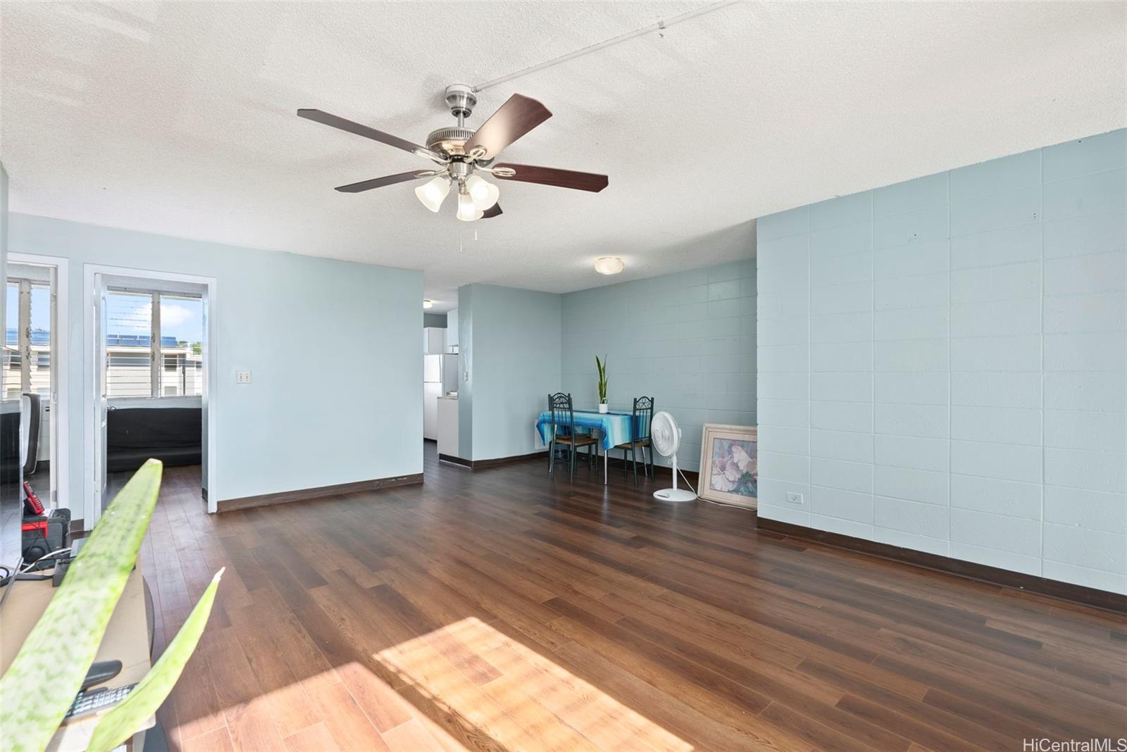 Leolua Regent condo # E306, Waipahu, Hawaii - photo 3 of 20