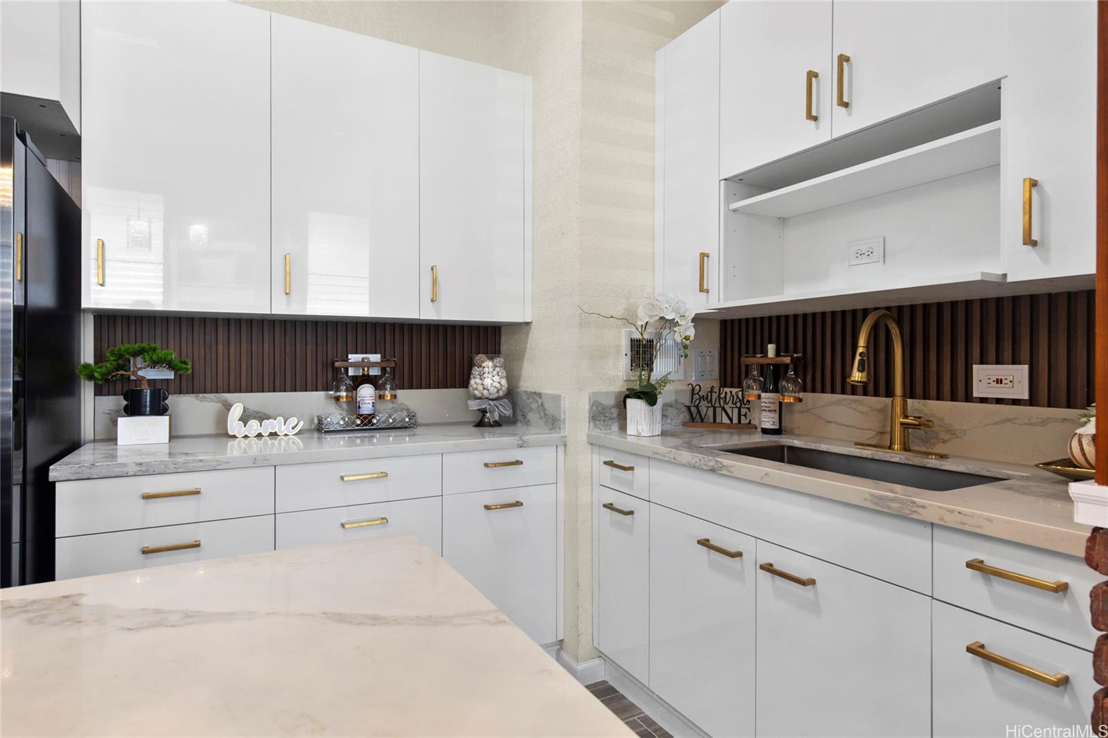 Leolua Regent condo # G125, Waipahu, Hawaii - photo 2 of 22