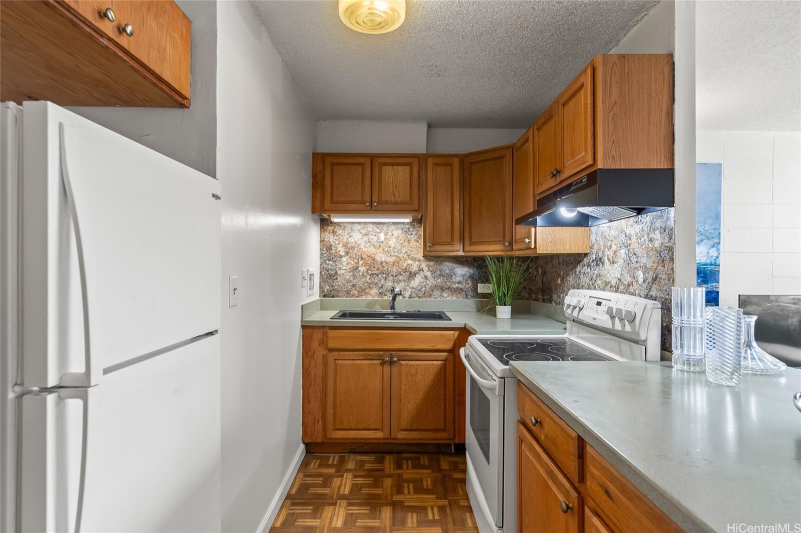 Leolua Regent condo # G323, Waipahu, Hawaii - photo 8 of 25