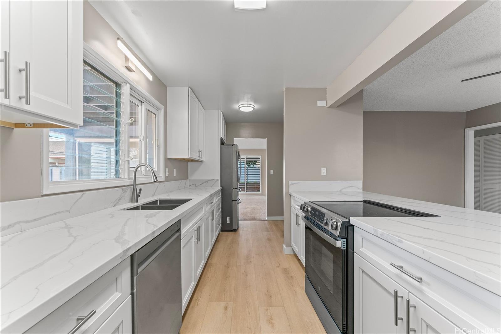 94-248  Hokulewa Loop Mililani Area, Central home - photo 14 of 25