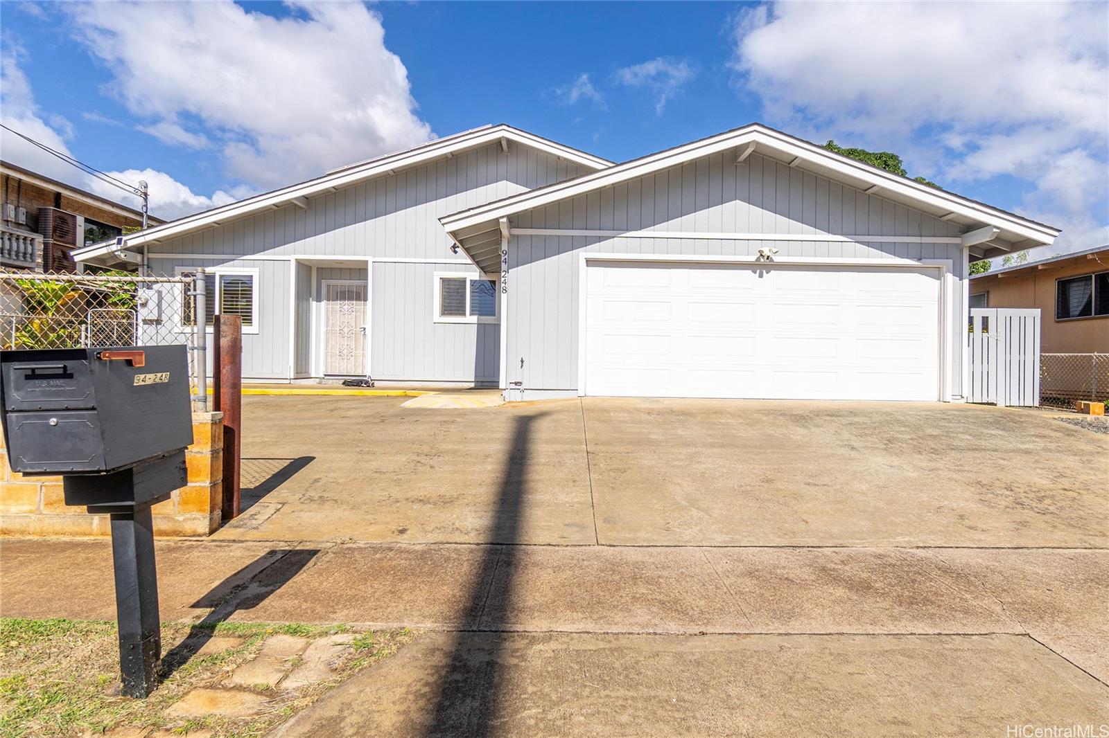 94-248  Waipahu Street Robinson Heights, Waipahu home - photo 24 of 25