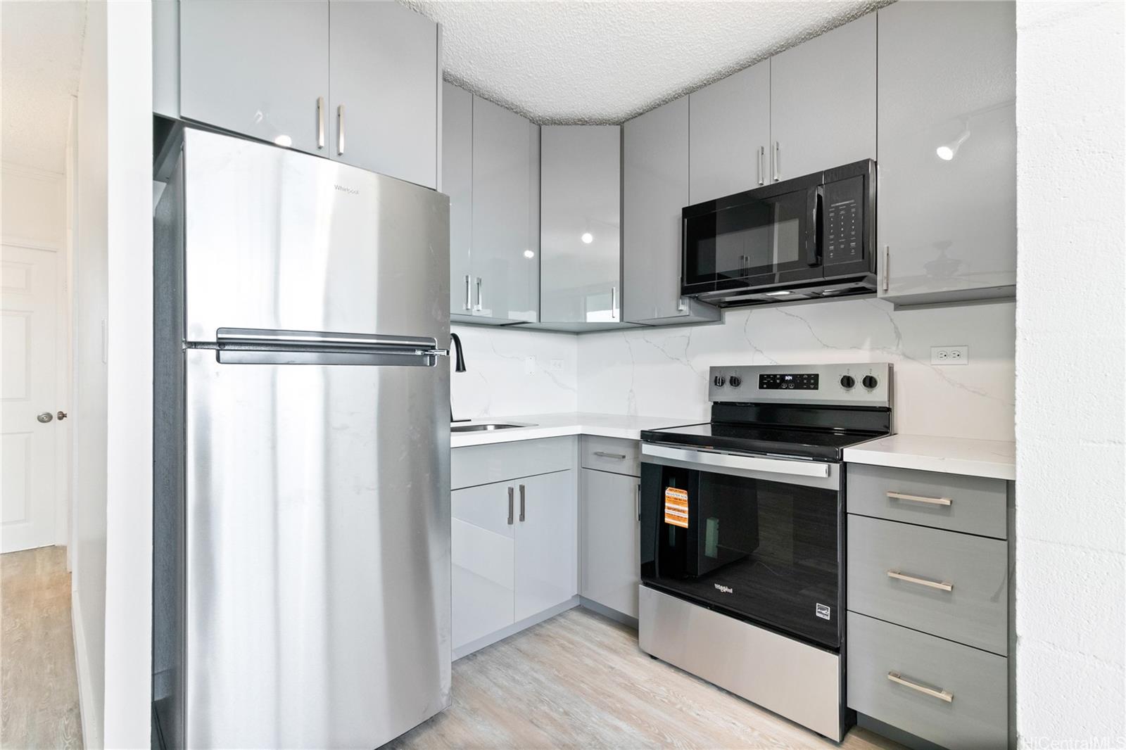 Plantation View Hale condo # A307, Waipahu, Hawaii - photo 4 of 20