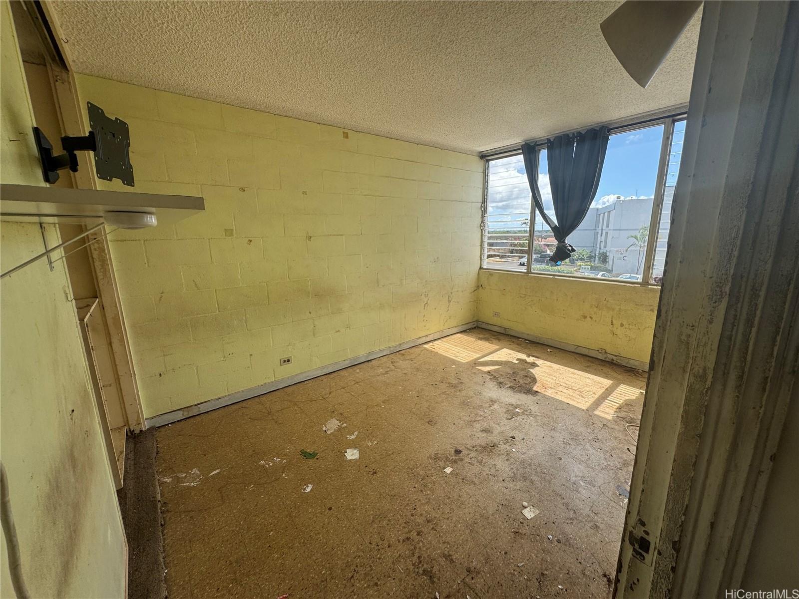 Plantation View Hale condo # B110, Waipahu, Hawaii - photo 12 of 13