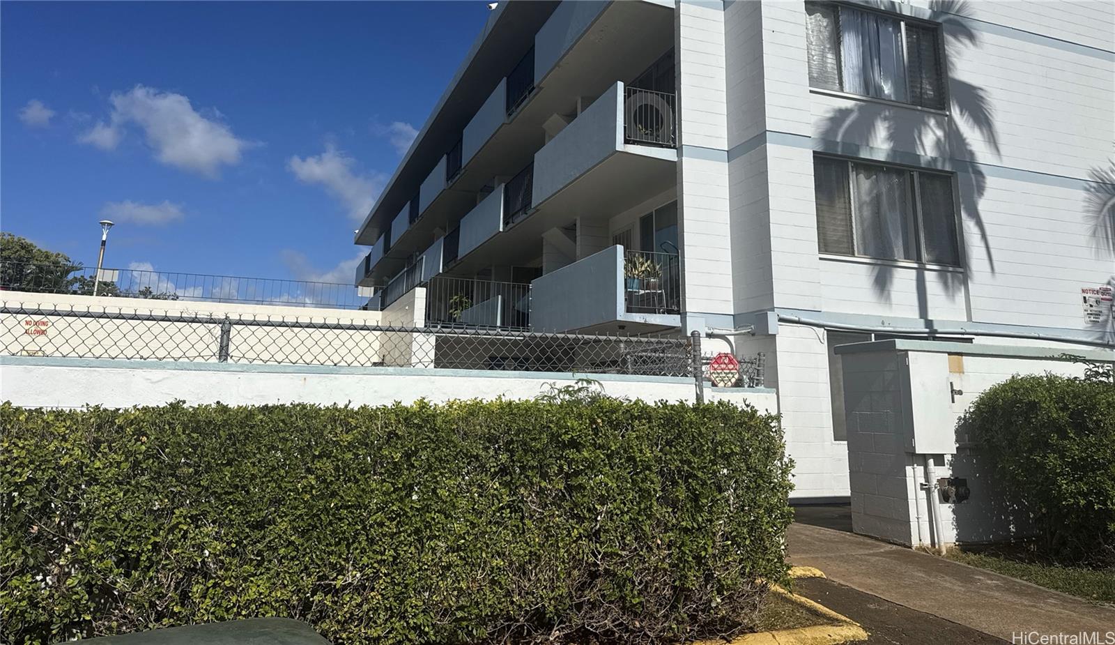 Plantation View Hale condo # B110, Waipahu, Hawaii - photo 3 of 13