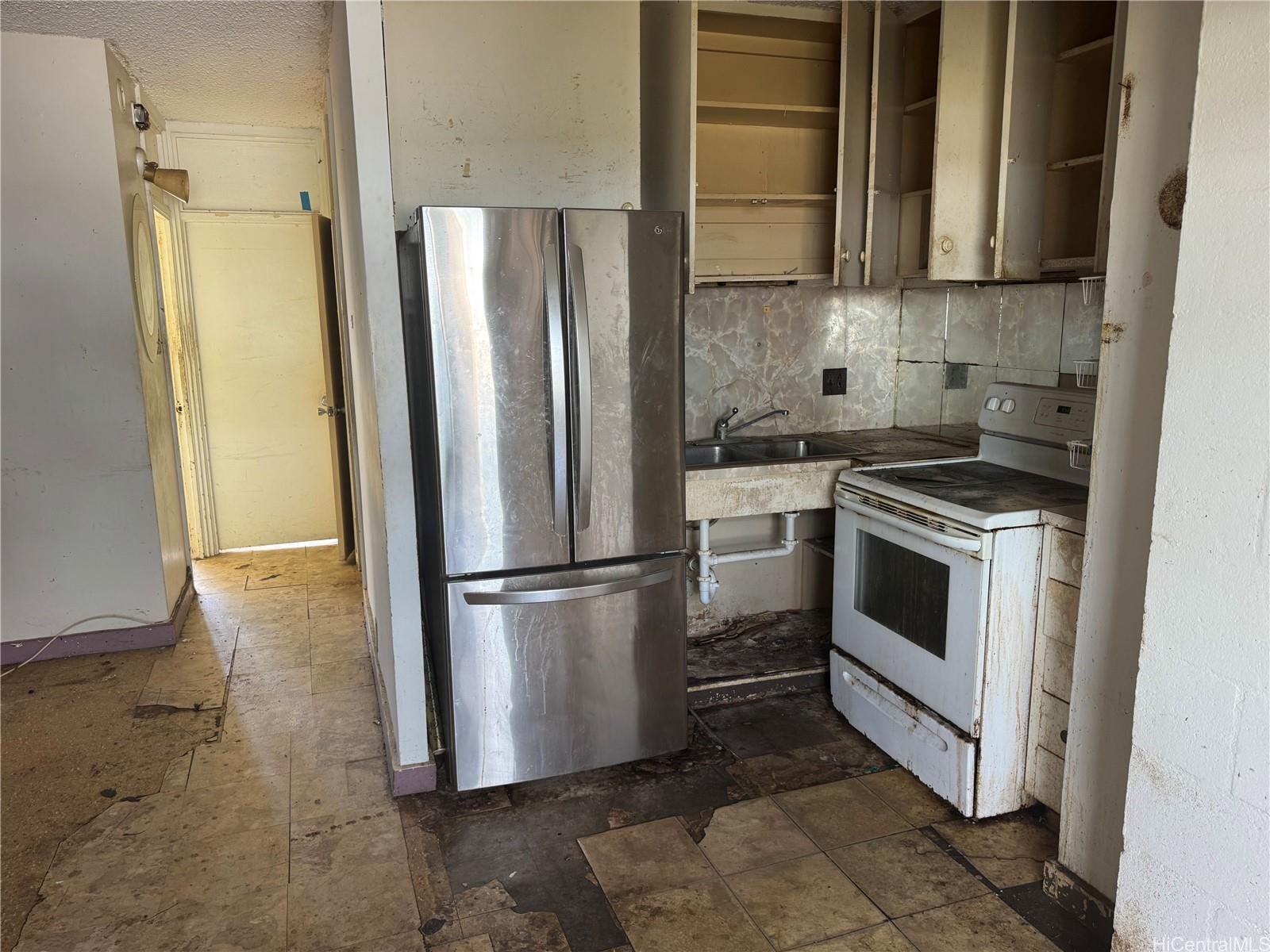 Plantation View Hale condo # B110, Waipahu, Hawaii - photo 9 of 13