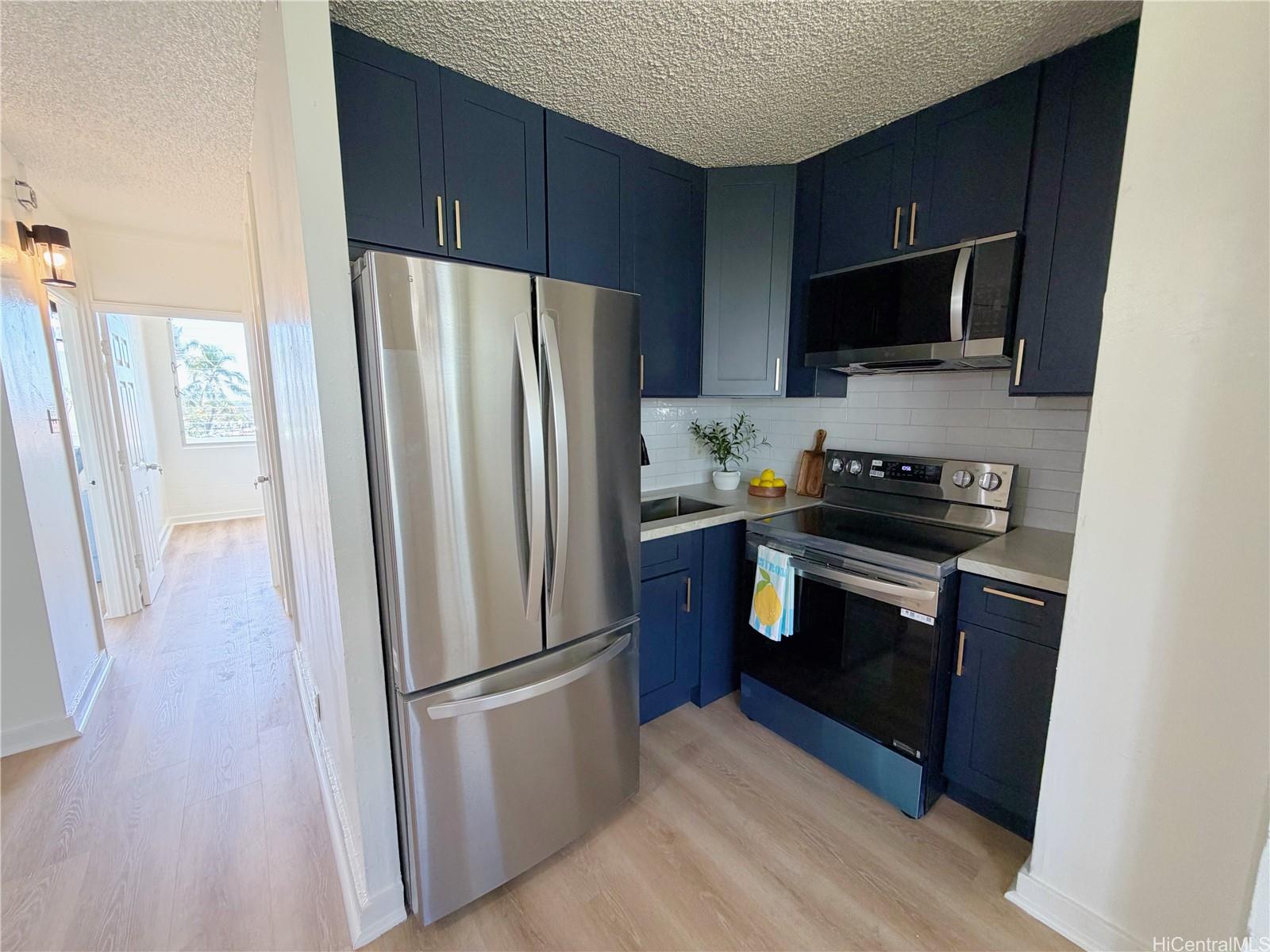 Plantation View Hale condo # B110, Waipahu, Hawaii - photo 3 of 10