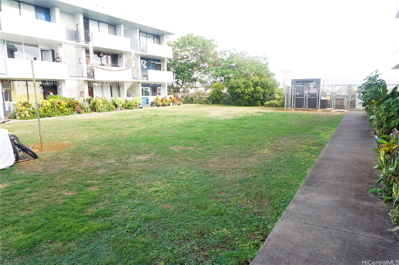 Plantation View Hale condo # B111, Waipahu, Hawaii - photo 5 of 16